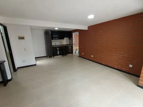  Casa En Arriendo Ubicada En La Ceja Sector Payuco (27470).