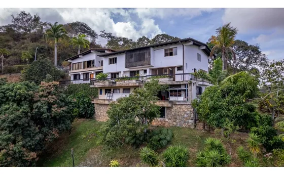 En Venta Casa Cerro Verde Con Piscina