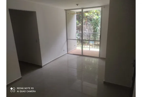 Apartamento En Alquiler - La Minaa