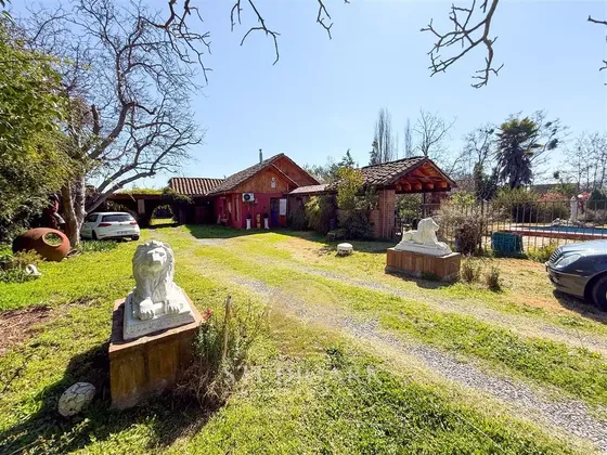Casa En Venta De 4 Dorm. En Machalí