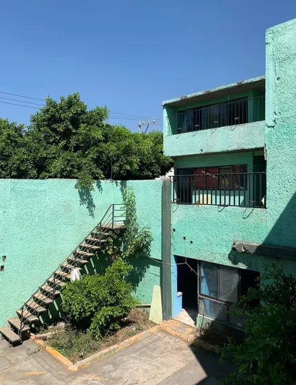 Casa Comercial En Iztapalapa, Cercana A Metro Constitución De 1917