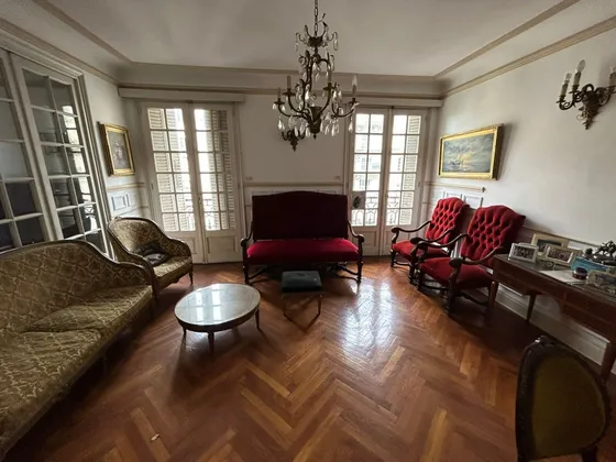 Venta Departamento 5 Amb. Barrio Norte