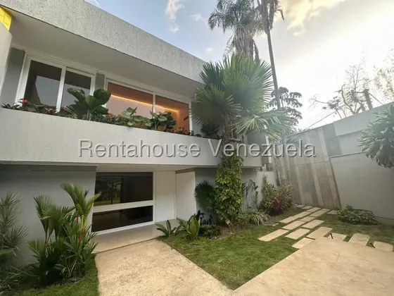 LG Espectacular Casa De 3 Plantas Nueva En La Urb, Country Club