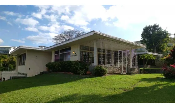 Se Vende Casa C/ Anexo 305m2 Lomas De Club Hipico 1164