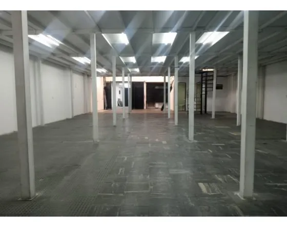 Bodega En Arriendo, Sector Prado Pinzon, Bogota