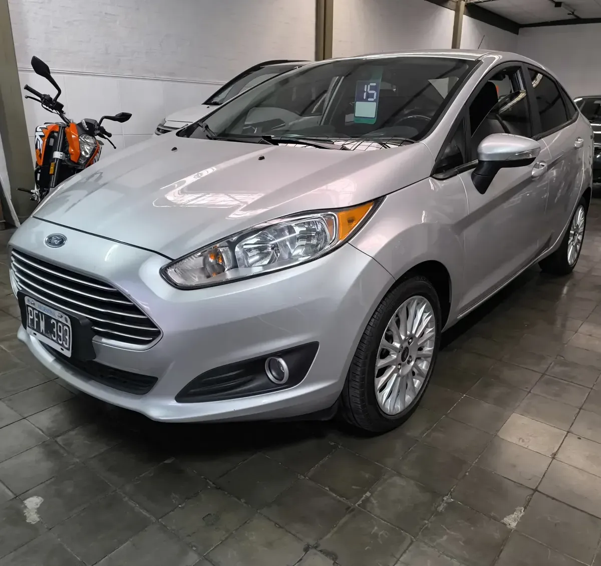 Ford Fiesta Kinetic 1.6 Se Plus 120cv