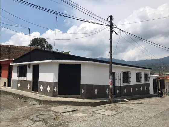 Venta De Casa En Los Naranjos Dosquebradas