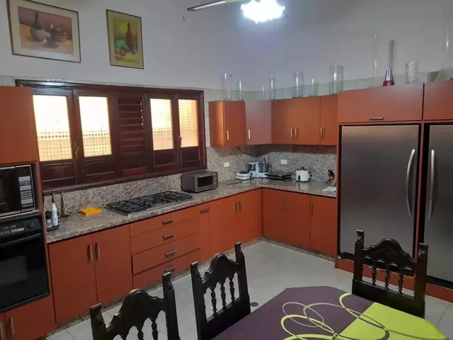Yosmar Y Fernando Venden Casa En La Viña Estilo Vintage, Calle Cerrada