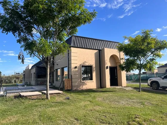 Casa En Horizontes Al Sur, Dueño Vende, Canning - San Vicente