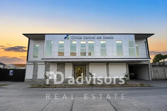 Local Comercial - 593m2 - Linares