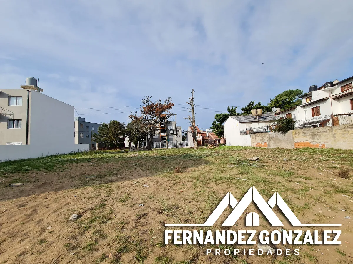 Venta De Lote Premium De 577 M² Con Servicios En Costa Azul - A 4 Cuadras Del Mar