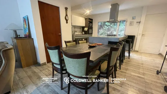 Venta Departamento 3 Amb, 100 M2, Villa Correntoso, Villa La Angostura, Vista Al Lago Correntoso