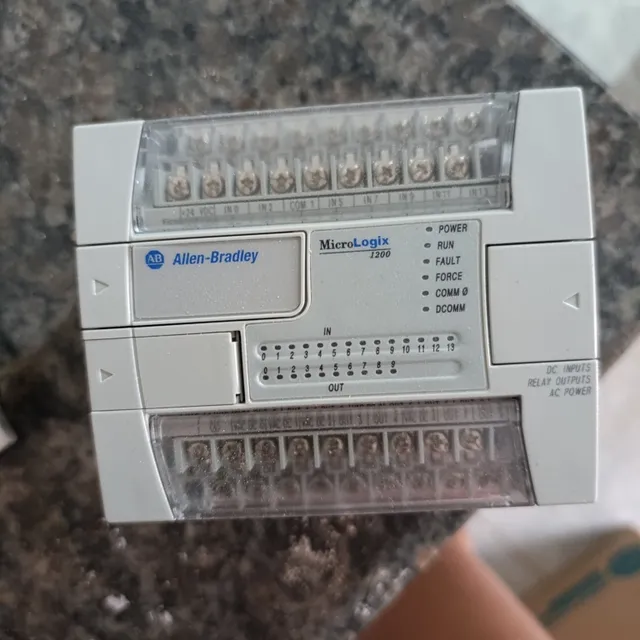 Cpu Para Pequenas Máquinas Allen Bradley Micrologix 1200 