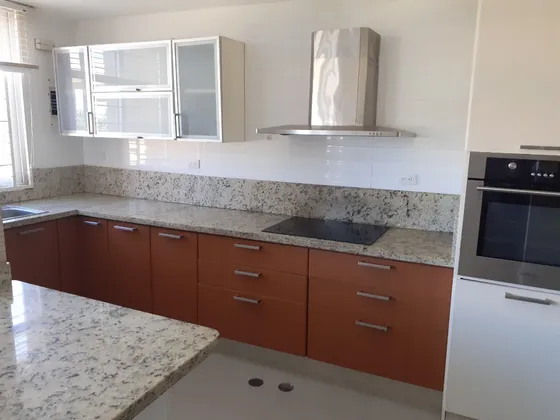 Apartamento En Alquiler Por Temporarada Con Vista Al Mar