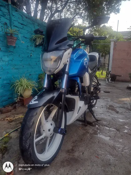 Motomel Sirius