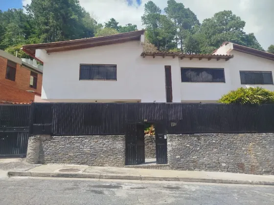 Venta Casa Lomas De Prados Del Este (mg)