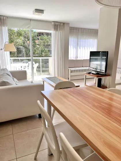 Pinamar - Venta Dpto 2 Amb. Y Medio