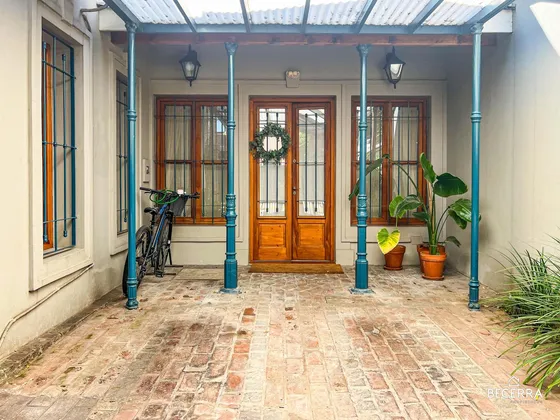 Casa En Venta En Barrio Inglés - Hurlingham