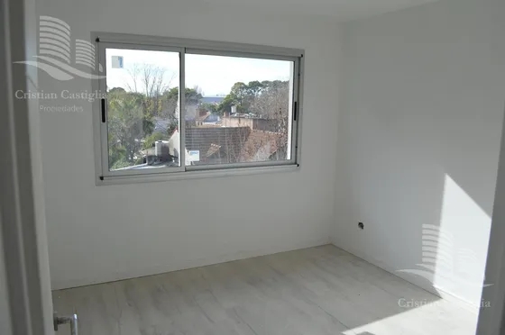 Venta - Departamento 2 Ambientes, Balcón, Parrilla - Tigre, Zona Norte