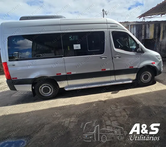 Mercedes Sprinter 416 Ano 2020 Executiva 16l Curta Ref 644