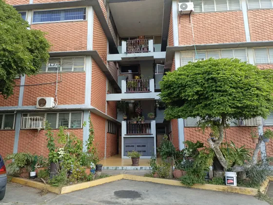Apartamento De Oportunidad Cercano A Comercios 3 Habitaciones Precio De Los Que Ya No Se Ven. Mari