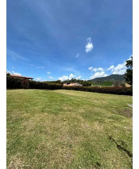 Finca En Arriendo En Marinilla Vereda Rivera, Antioquia