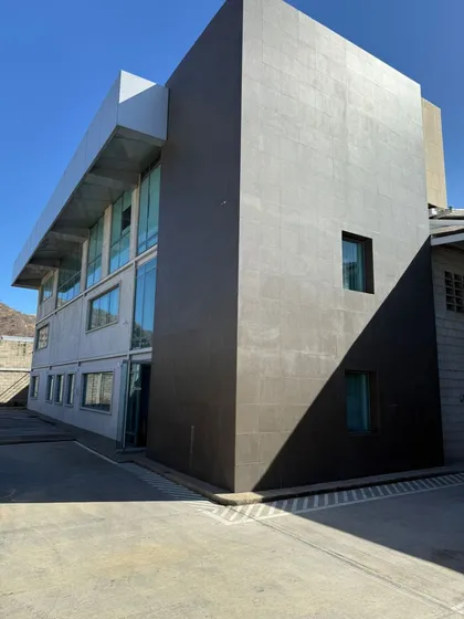 Venta Conjunto Empresarial Intercomunal Turmero Edo. Aragua