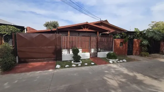 Oportunidad Peñalolén Casa Impecable Y Ampliada | 3.000 Uf