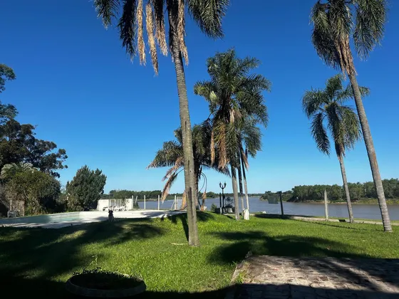 Venta Casaquinta Sauce Viejo - Frente Al Rio