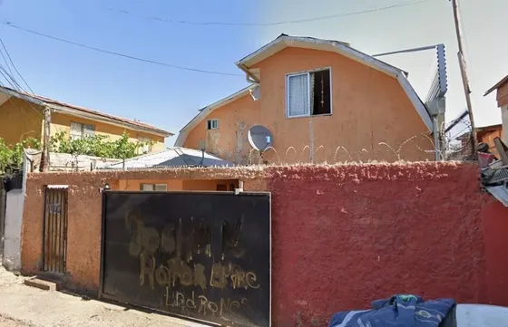 Casa En Venta De 3 Dorm. En La Florida