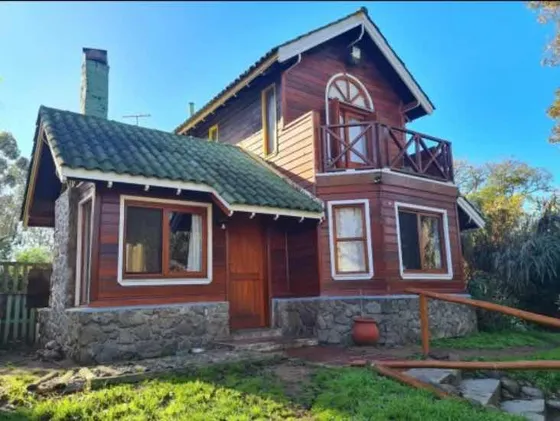 Casa En Venta, Zona Lezica!!