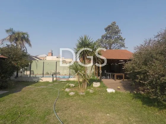 Casa 5 Ambientes En Venta En Banfield