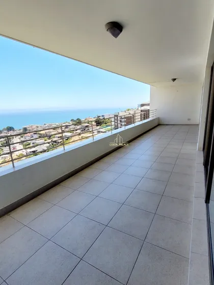 Departamento Con Vista Al Mar Y Amplia Terraza