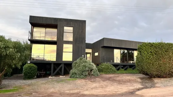 Casa Amplia, Moderna Y Luminosa A Pasos De La Playa Matanza