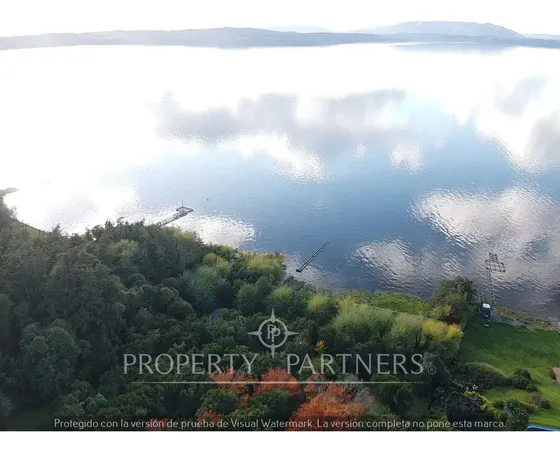 Magnifico Terreno Con Orilla De Lago