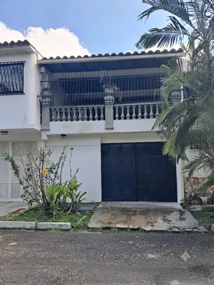 Casa En Parqueserino, San Diego. Saleg-105