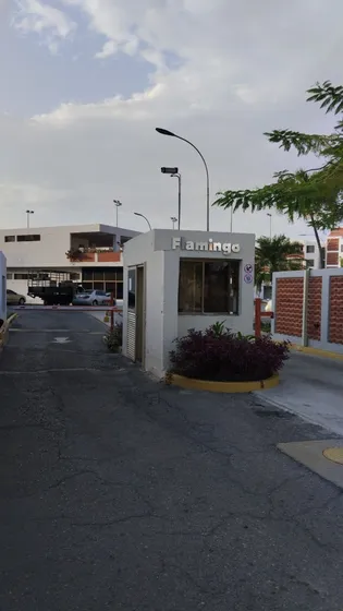 Apartamento En Lechería  En El Conjunto Residencial Flamingo 