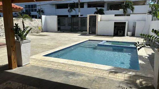Se Alquila Casa Para Uso Residencial O Comercial En Juan Dolio