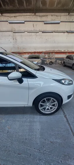 Ford Fiesta Kinetic 1.6 S 120cv
