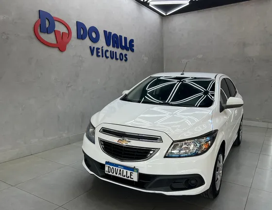 Chevrolet Onix Onix 1.0 Lt Spe/4