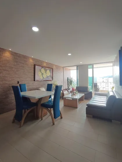 Apartamento En Venta En Bellavista. Cod V29921