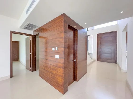 Renta Casa En Los Lagos Residencial