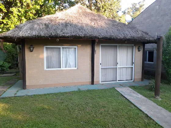 Complejo De Cabañas Para Uso Recreativo.