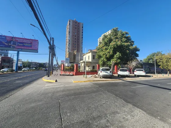 Casa Comercial Esquina Gran Avenida-carmen Mena Metro