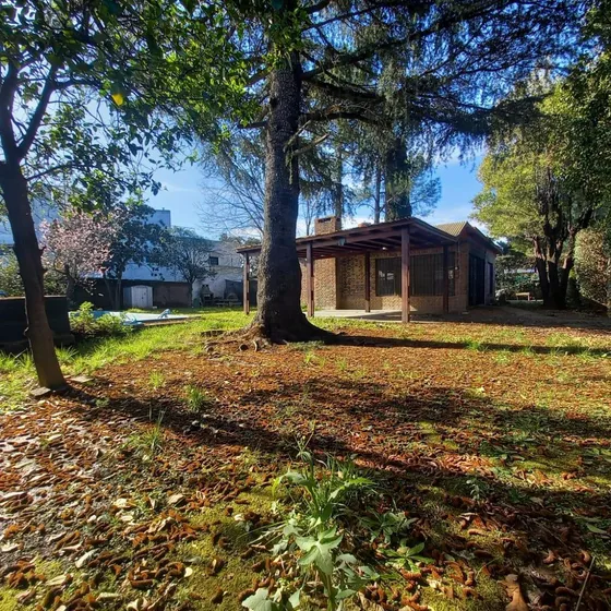 Barrio Semi Cerrado, B°montecarlo, Pilar. Casa De 60m2 Sobre