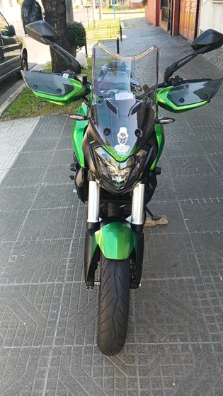 Bajaj Dominar 400 Tourer 2024 Inmaculada