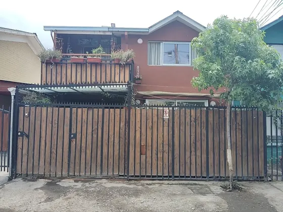 Casa En Venta En Villa Alameda