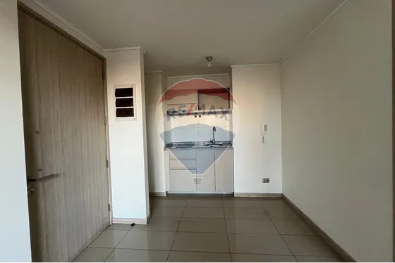 Arriendo Depto 1d/1b Cerca De Metro Lo Ovalle
