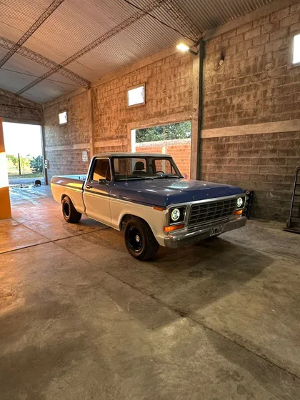 Ford F100 Modelo 80