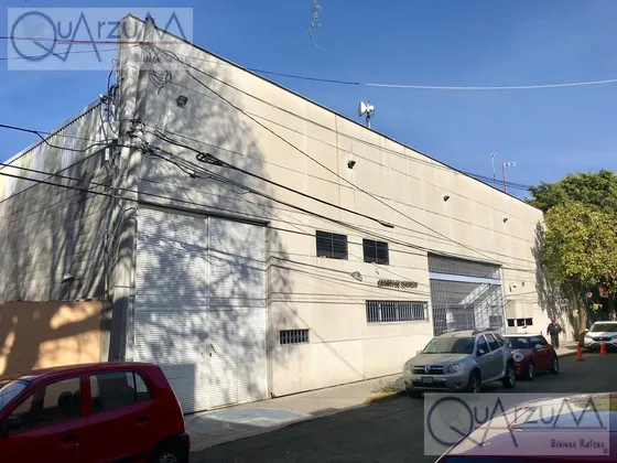 Se Vende Edificio De Oficinas En Naucalpan,cerca Del Toreo. 3,124.00m2